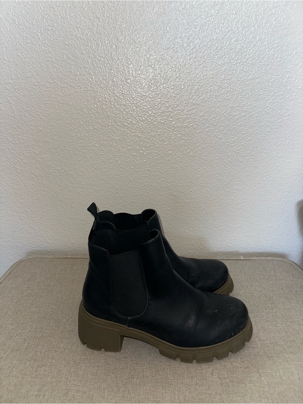 Soda Black Leather Combat Boots with Olive Lug Sole